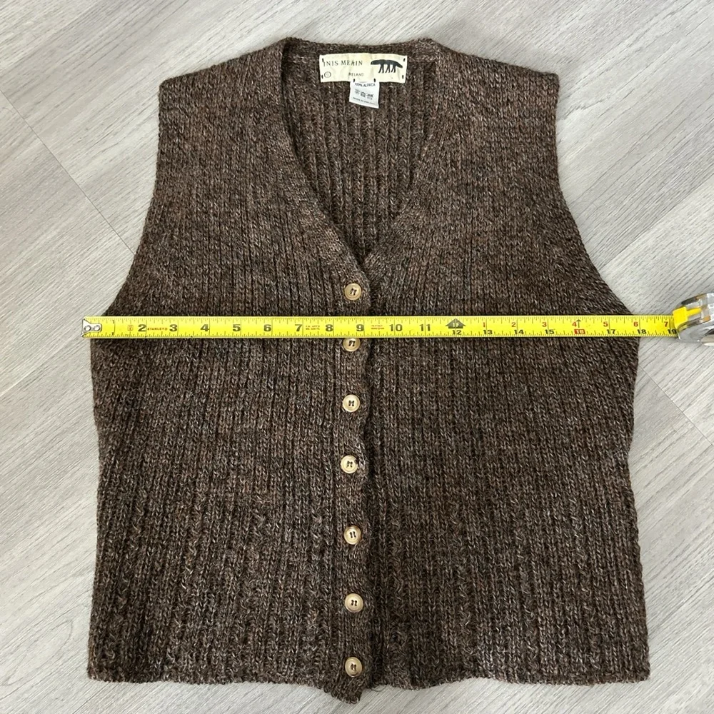 Inis Meain Alpaca V-Neck Sweater Vest - Picture 4 of 6